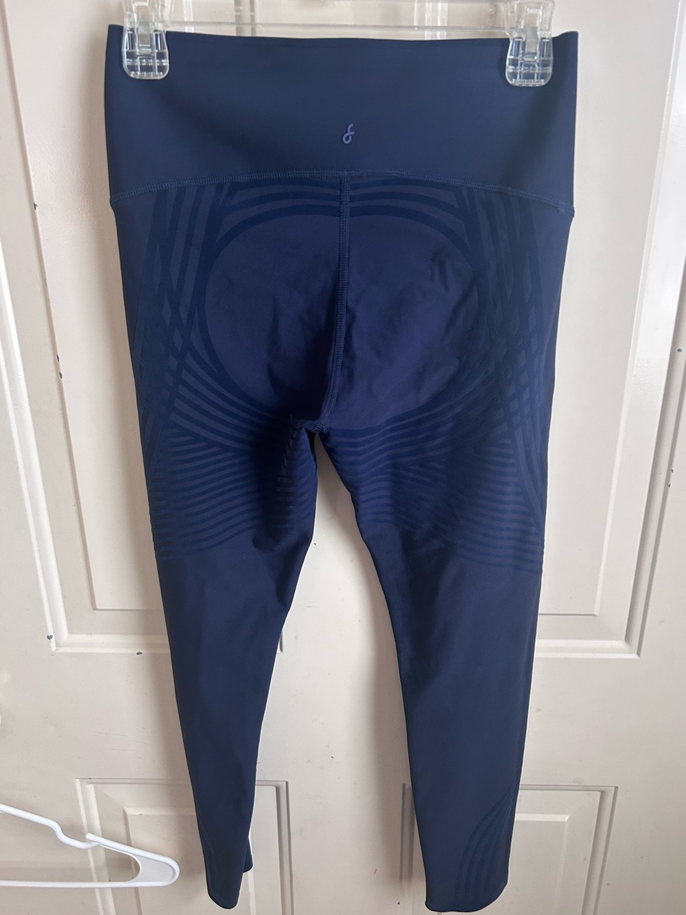 Fanka Body Sculpt 7/8 Leggings (Reversible Wear) - Large - Picture 7 of 10